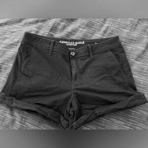 American Eagle Outfitters Women's Black Midi Super Stretch X Shorts 16